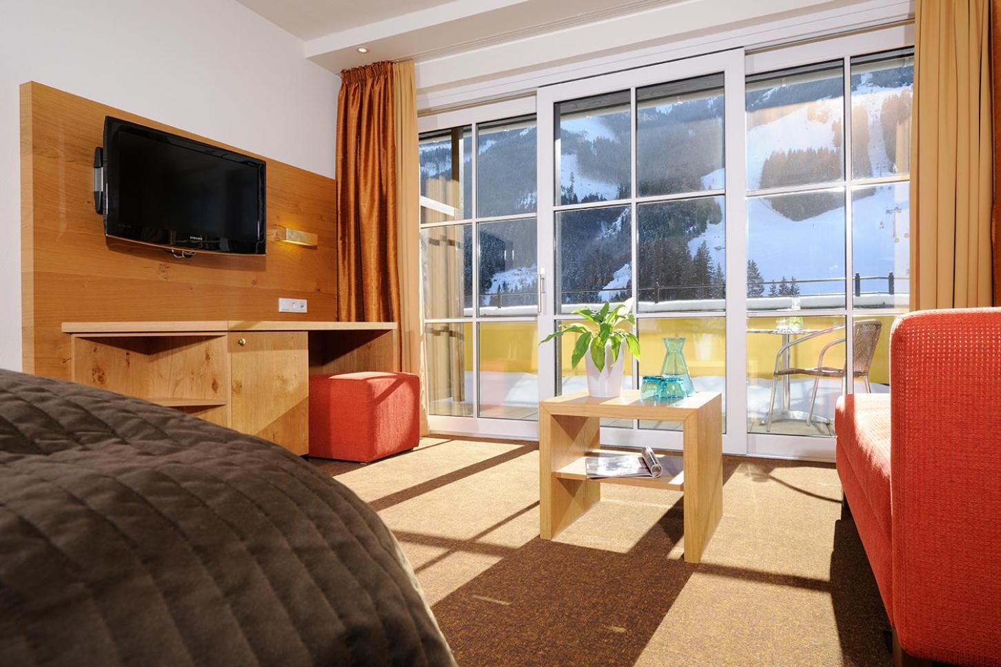 Hotel Saalbacher Hof Δωμάτιο φωτογραφία